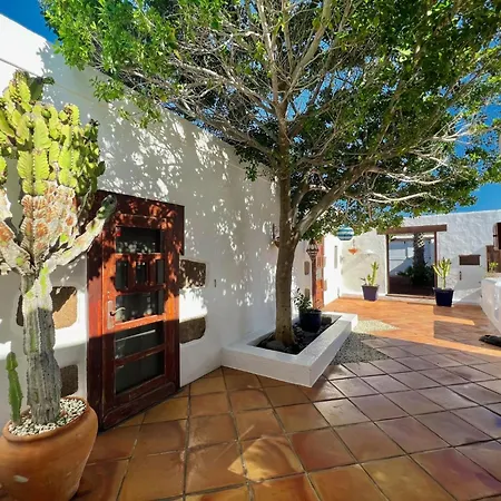 Casita Aloe In By Interhome شقة