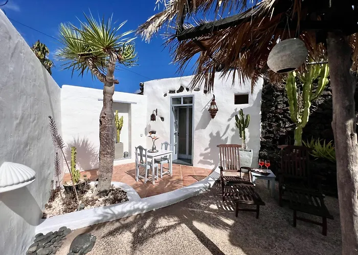 Casita Aloe In By Interhome Apartman Uga
